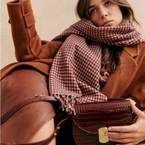 NWT Sezane Seraphine Wool Houndstooth Scarf